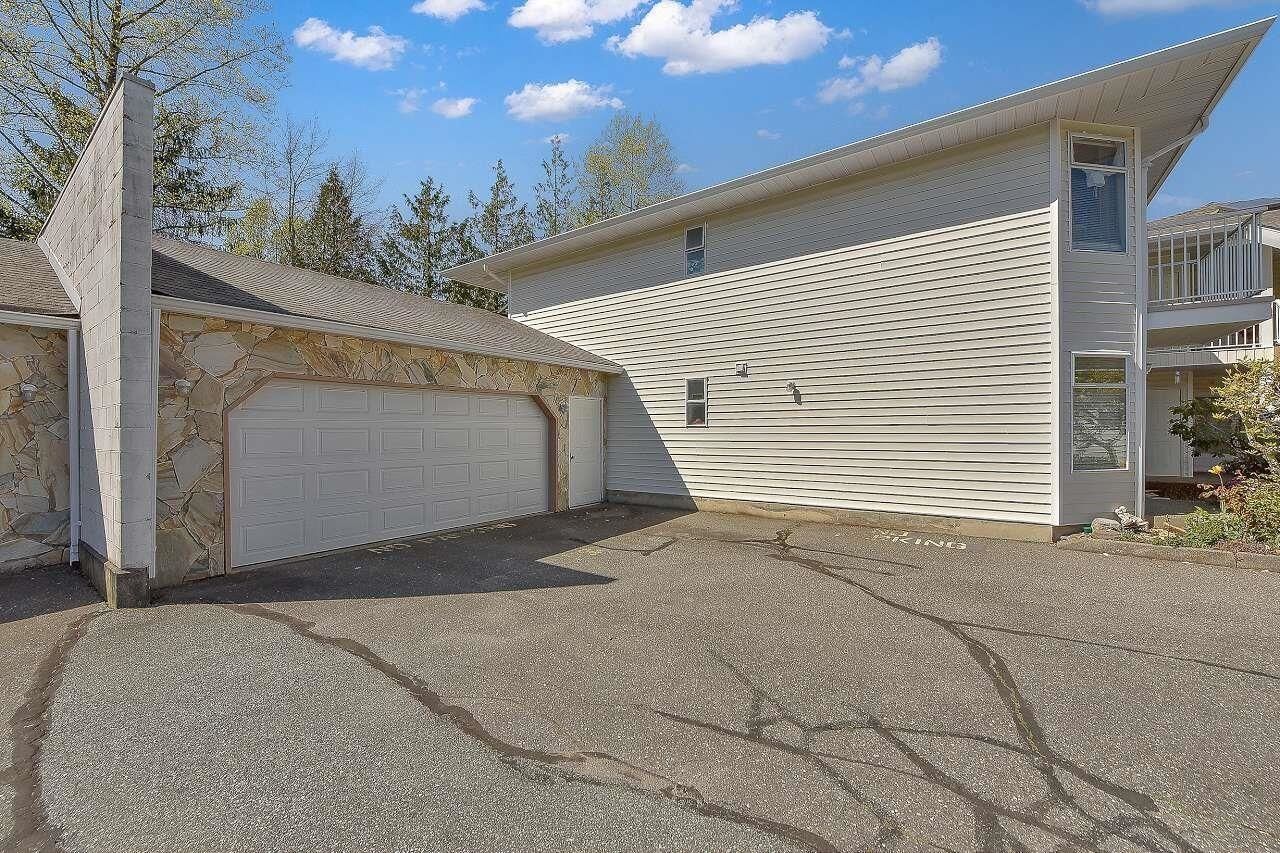 Property Photo:  7156 121 Street 204  BC V3W 0J6 