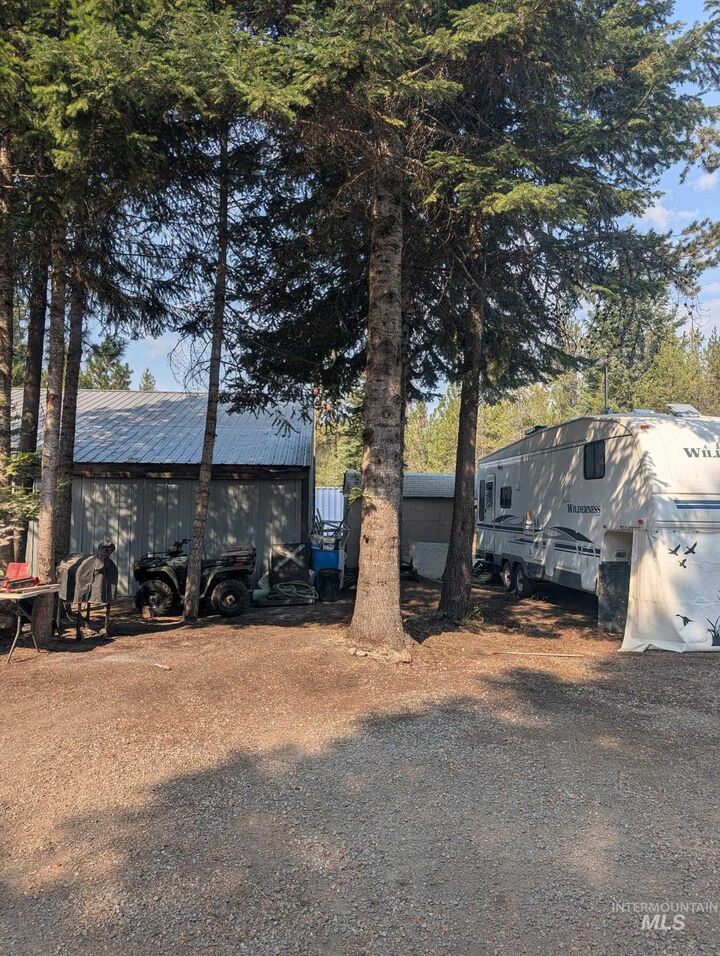 Property Photo:  8700 E Morning Glory  ID 83801 