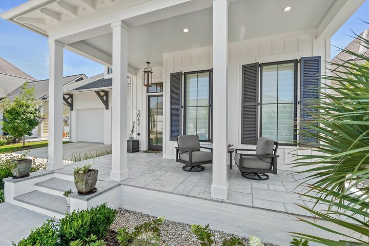 Property Photo:  5042 Mimosa St  LA 70808 