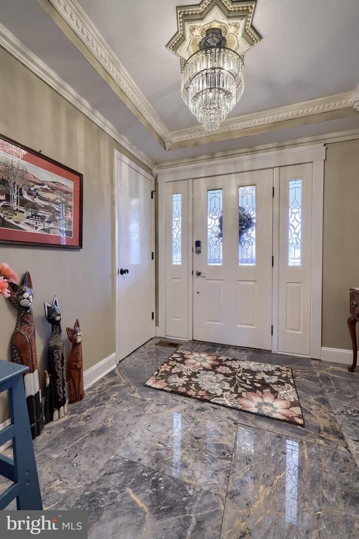 Property Photo:  1019 Spring Valley Road  PA 17566 