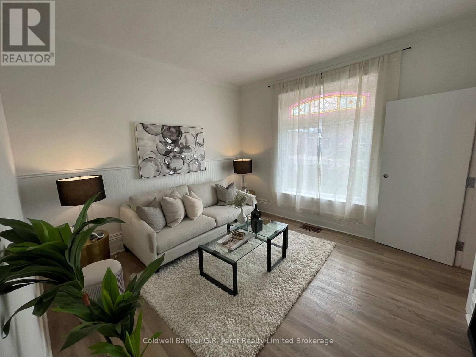 Property Photo:  89 Church Street West B  ON N4B 1V9 