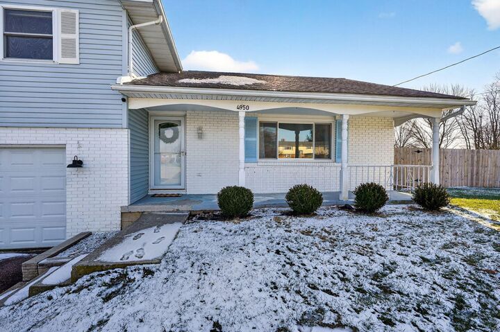 Property Photo:  4950 Norton Road  OH 43123 