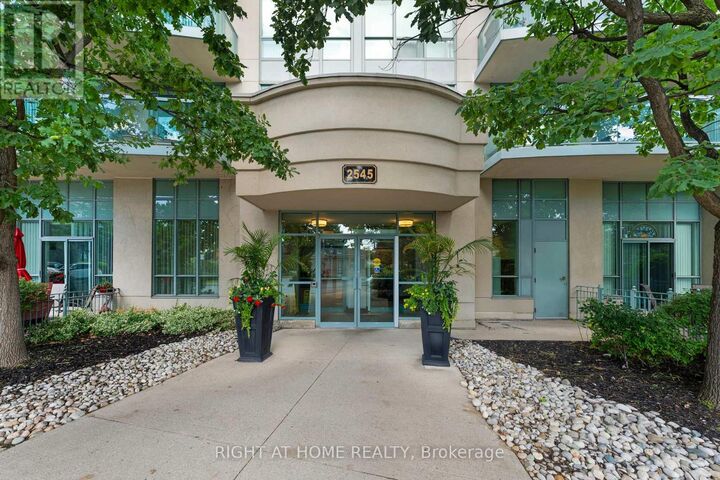 Property Photo:  2545 Erin Centre Boulevard 1611  ON L5M 6Z9 