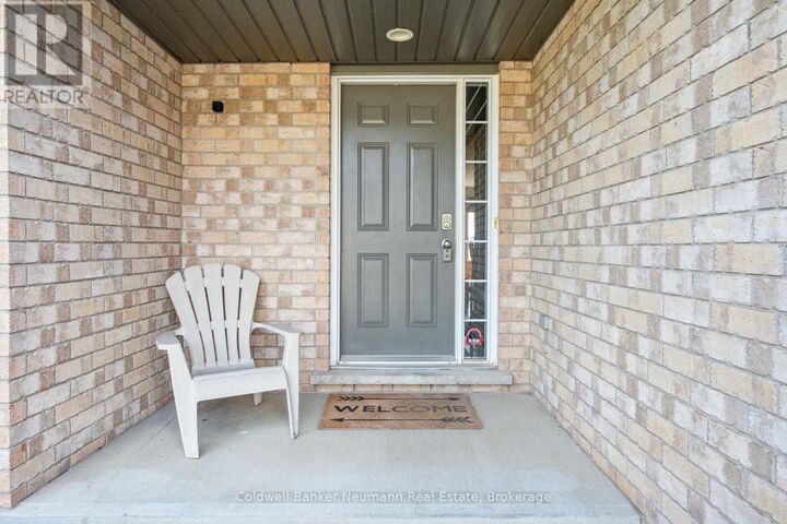 Property Photo:  60 Hasler Crescent  ON N1L 0A3 