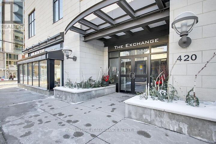 Property Photo:  420 Berkley Avenue 409  ON K2A 4H5 
