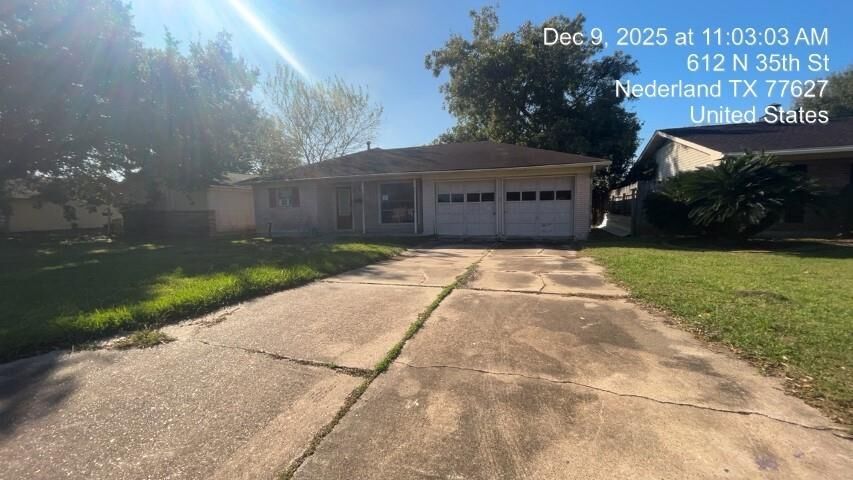 Property Photo:  607 N 35th Street  TX 77627 