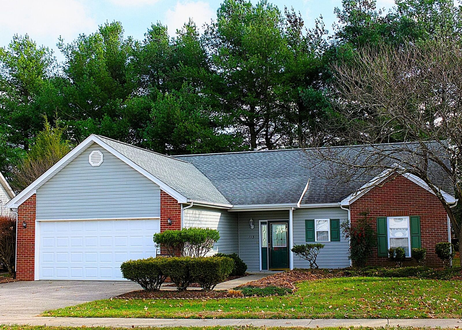 Property Photo: 113 Secretariat Way KY 40601