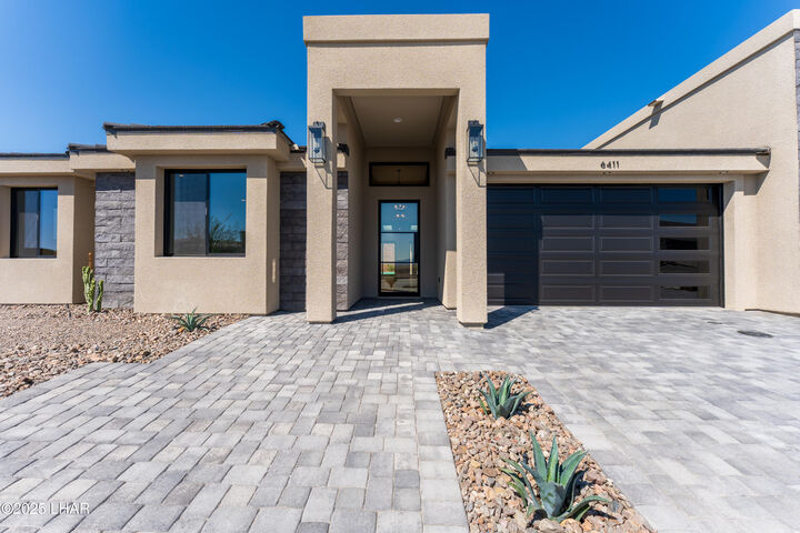 Property Photo:  6411 Calle Esteban  AZ 86406 