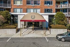 Property Photo:  220-55 46th Avenue 7S  NY 11361 