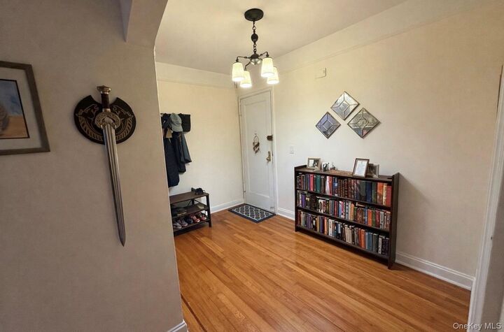 Property Photo:  300 Main Street 2E  NY 10601 