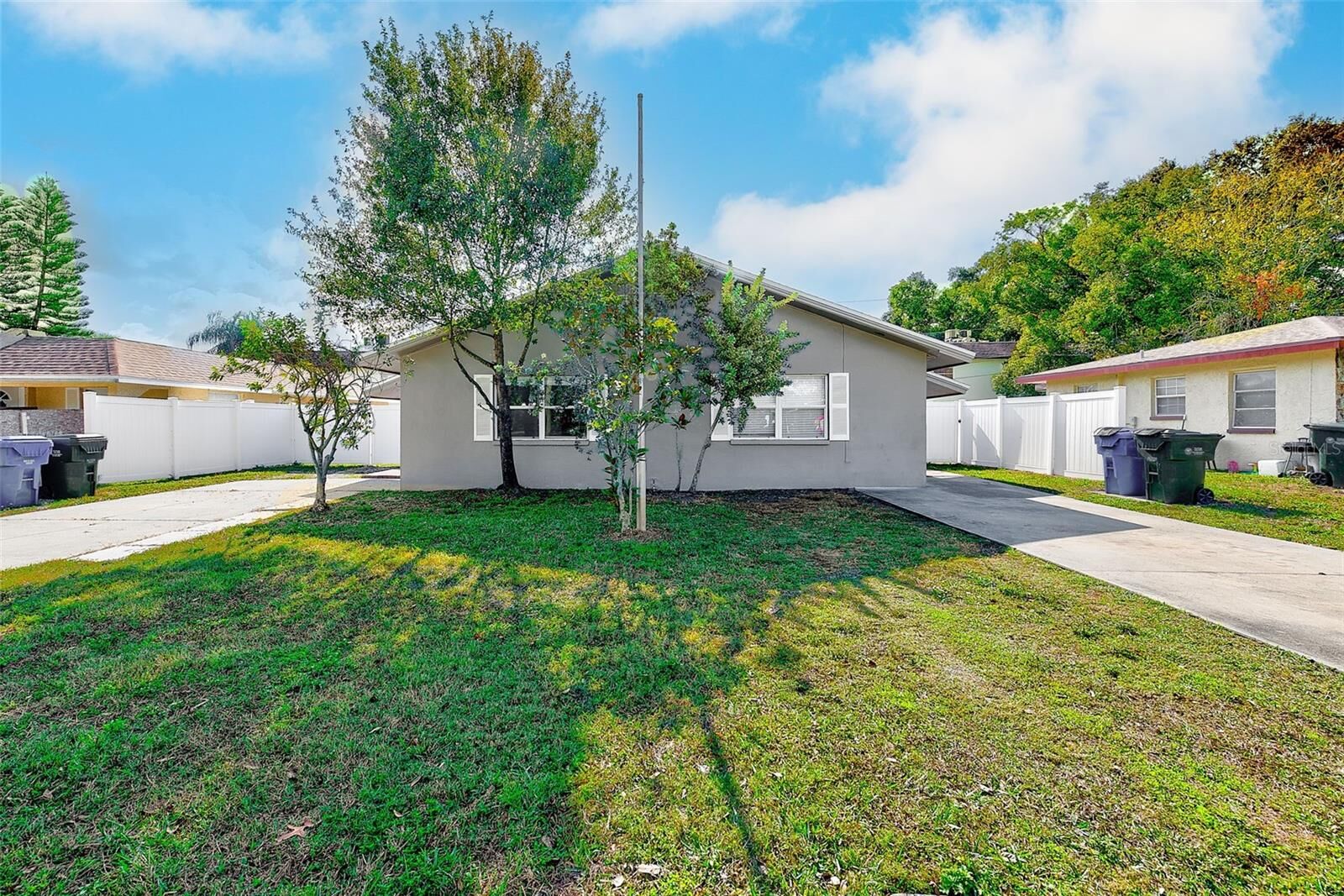 Property Photo:  969 2nd Avenue NE  FL 33770 