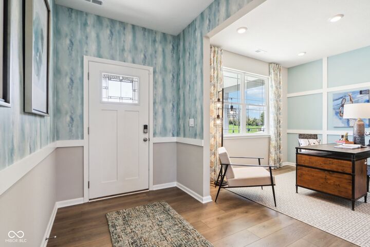 Property Photo:  930 Saddlebrook Farms Boulevard  IN 46184 