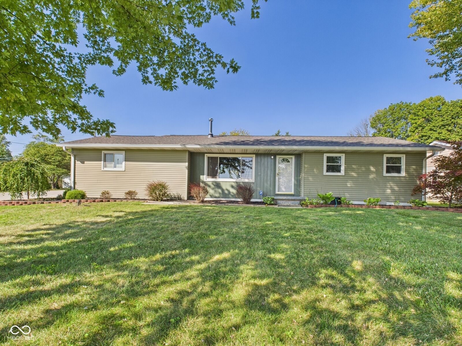 Property Photo: 407 S Walnut Street IN 47362