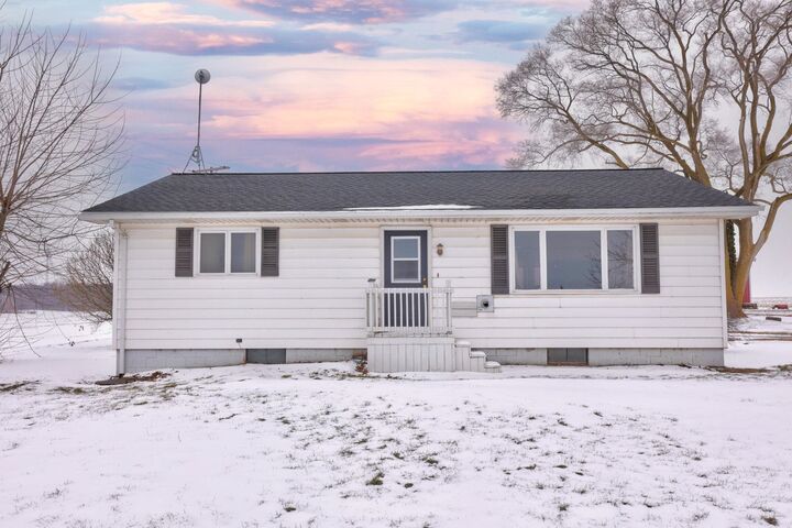 Property Photo: 2744 Kirk Road MI 48768