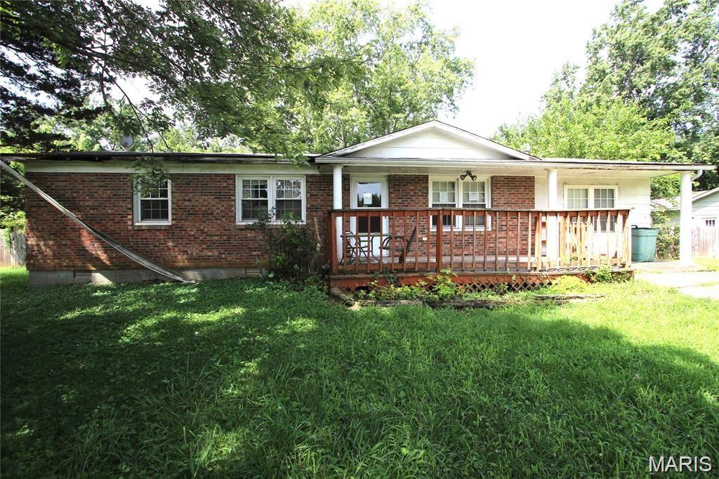Property Photo:  212 Heath Street  MO 63650 