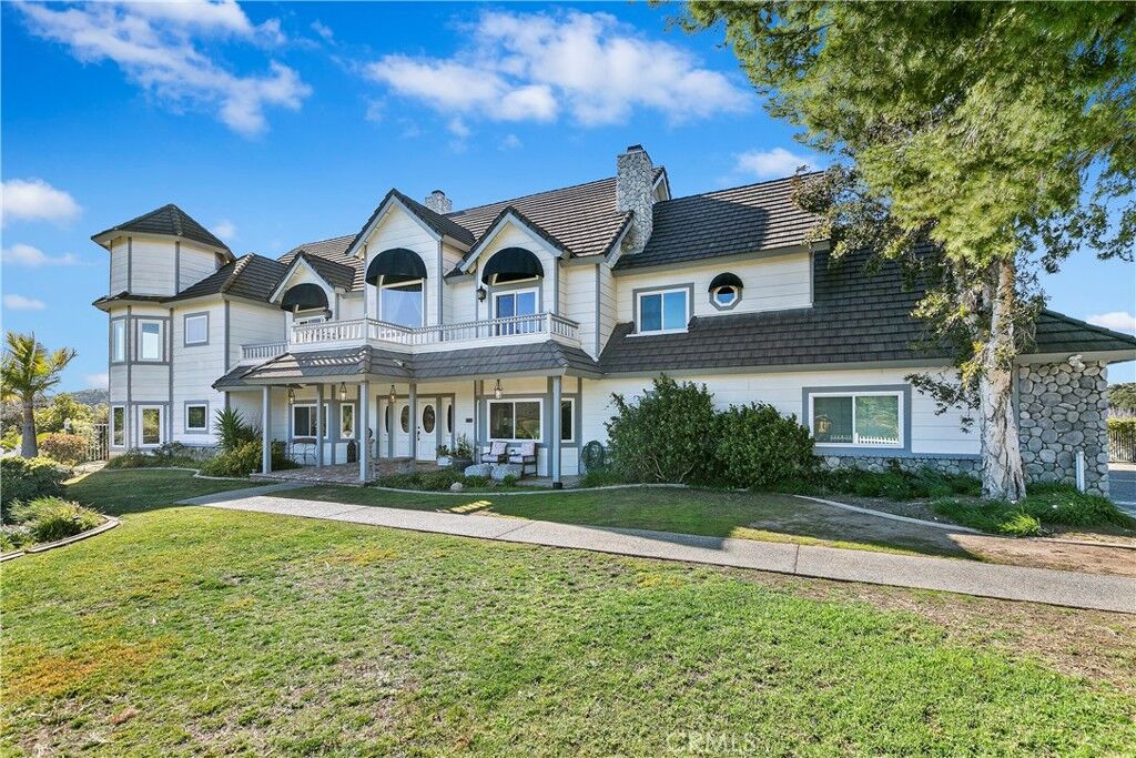 Property Photo: 46366 Sandia Creek Drive CA 92590