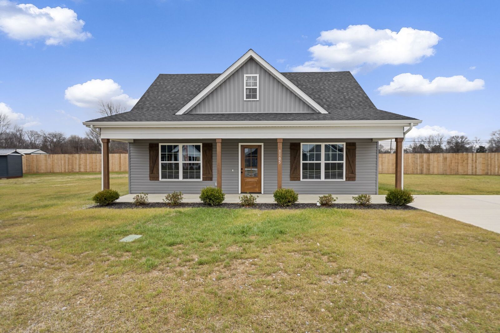 Property Photo:  1105 Brook Court  KY 42134 