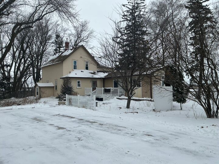 Property Photo:  16925 Highway 7  MN 55367 