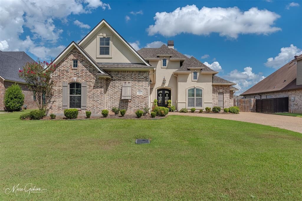 Property Photo:  707 Bandera Drive  LA 71111 