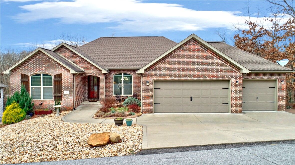 Property Photo:  9 Sullivan Drive  AR 72714 