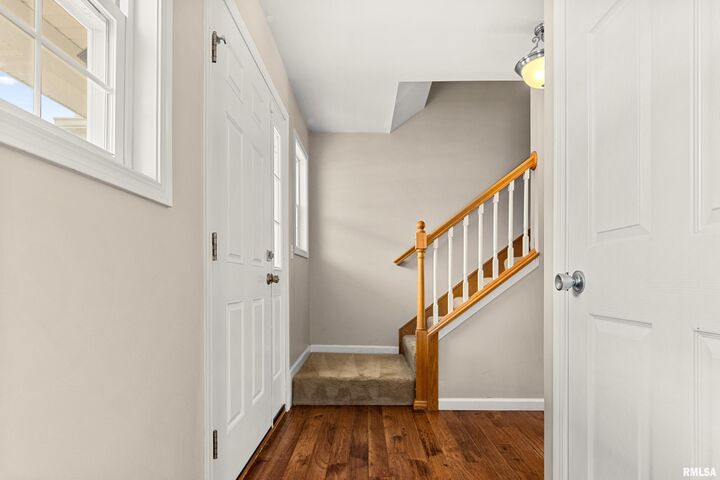 Property Photo:  1941 Colt Drive  IL 61571 