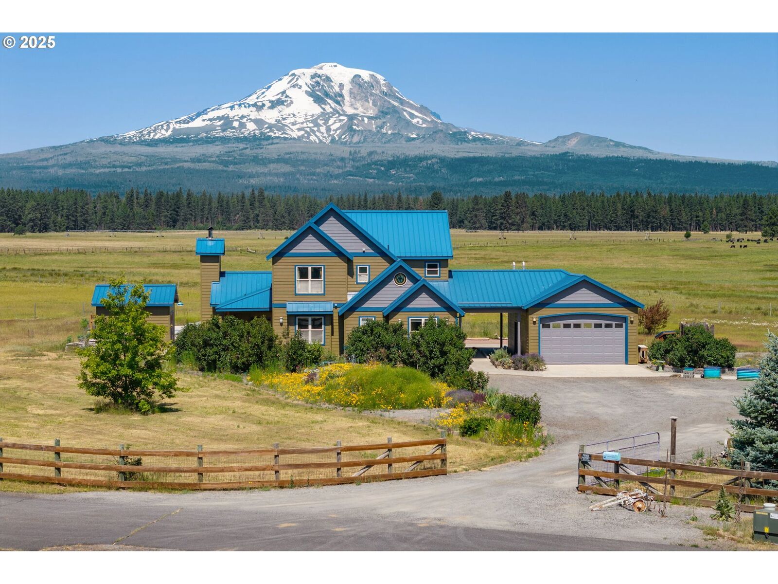 Property Photo:  27 E Adams View Dr  WA 98619 