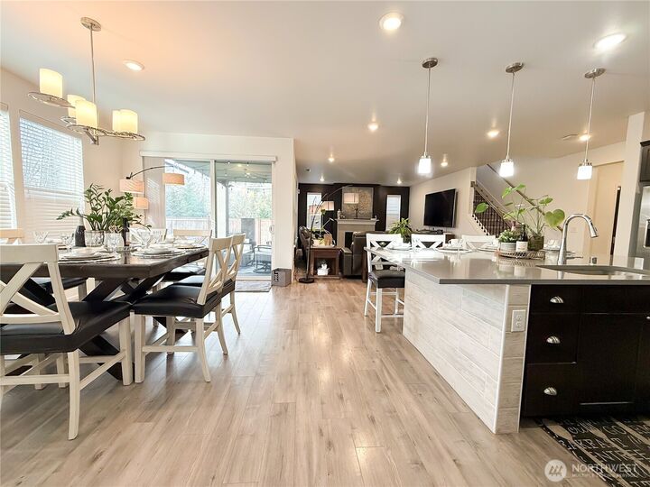 Property Photo:  29619  120th Ct SE  WA 98092 