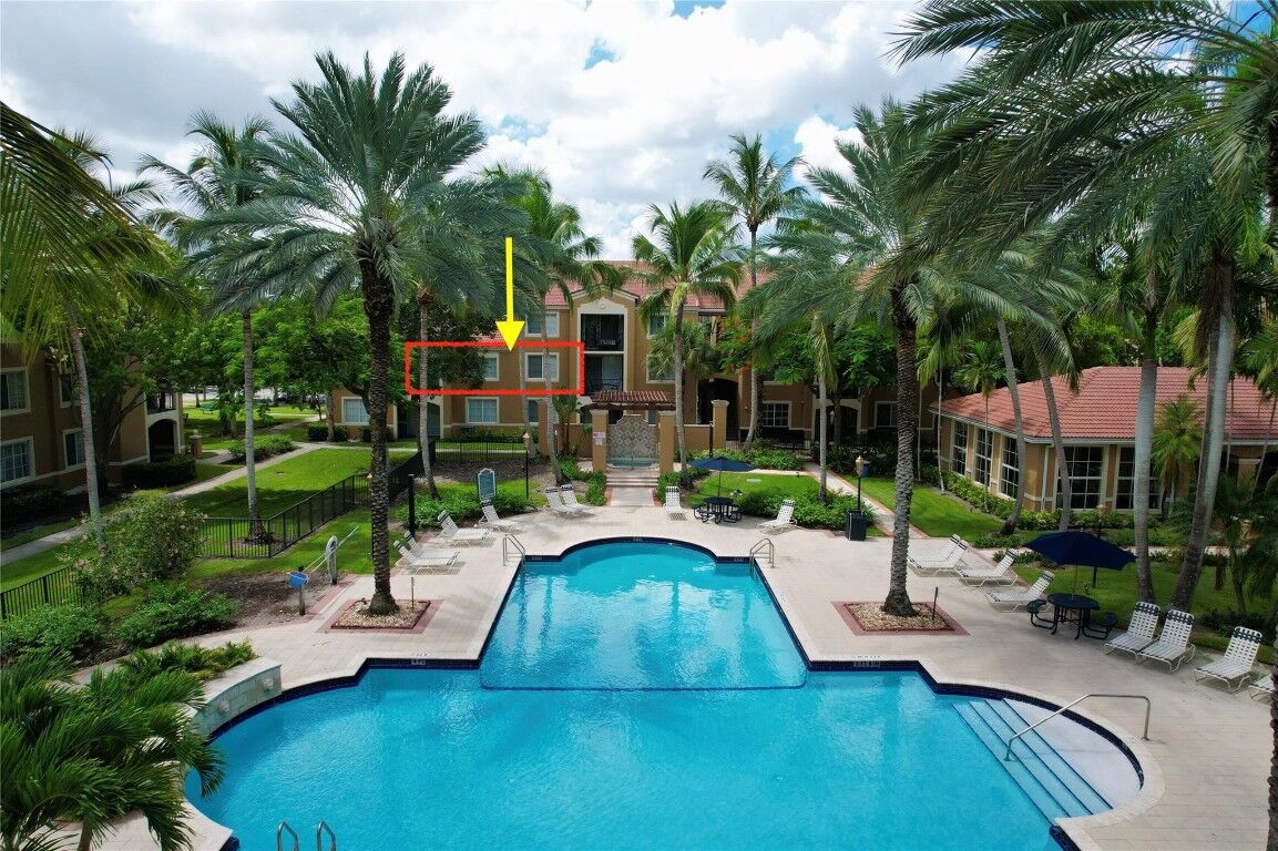 Property Photo:  7940 Nob Hill Road 206  FL 33321 