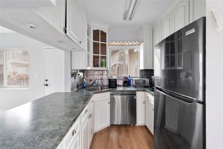 Property Photo:  3030 NE 5th Terrace 1  FL 33334 