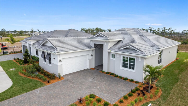 Property Photo:  13670 SE Grovewood Drive  FL 34984 