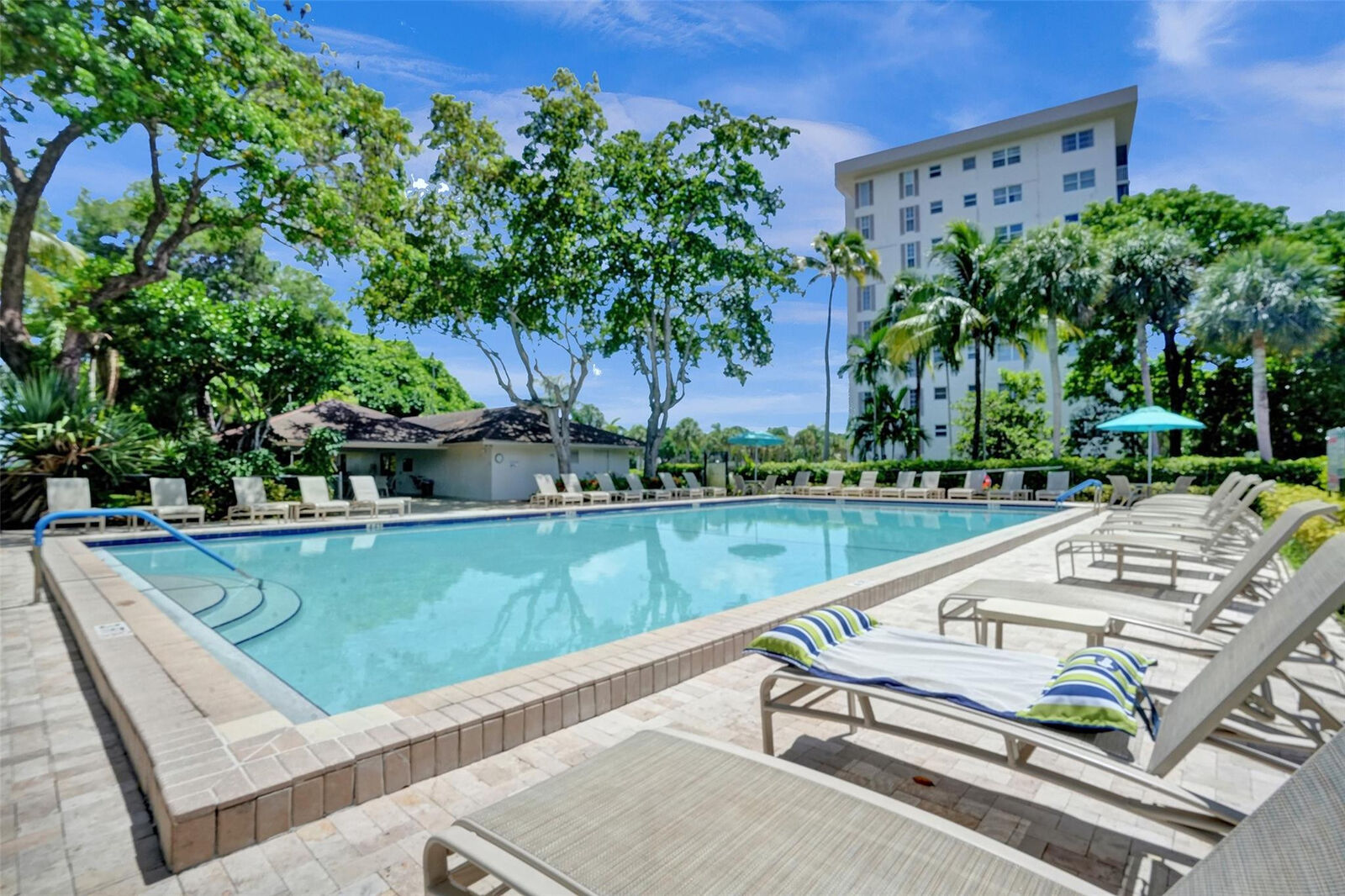 Property Photo: 3250 N Palm Aire Drive 607 FL 33069