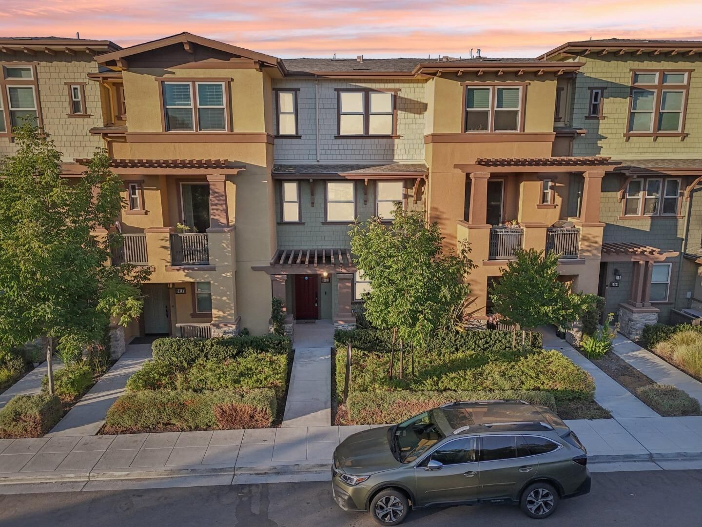 Property Photo:  2012 Montecito Avenue  CA 94043 