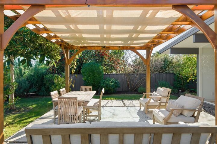 Property Photo: 2096 Ticonderoga Drive CA 94402