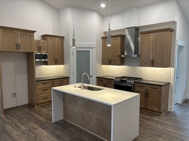 Property Photo:  11206 E 27th Ave Lot 10  WA 99206 