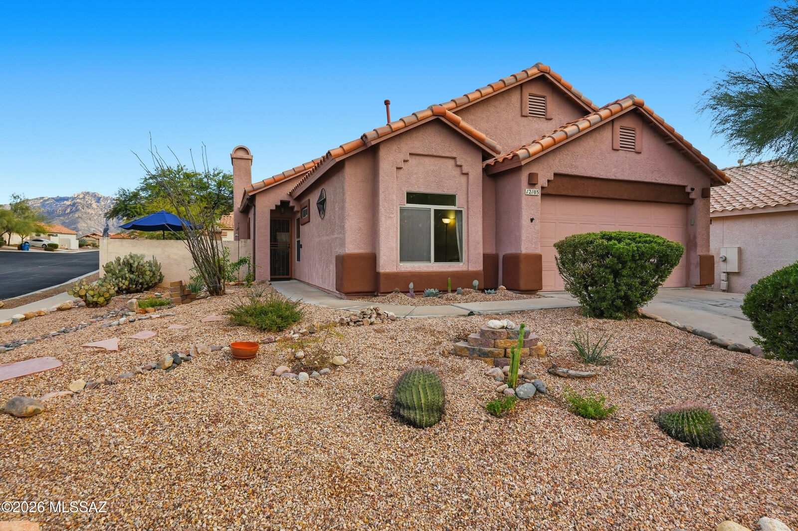 Property Photo:  12103 N Kylene Canyon Drive  AZ 85755 