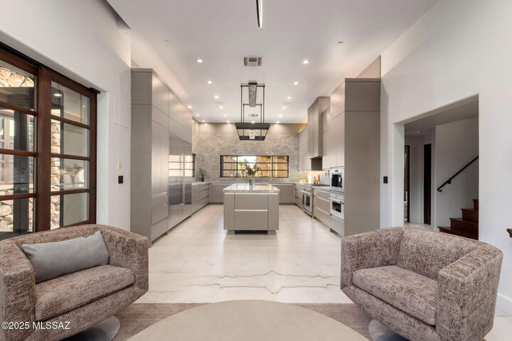 Property Photo:  13781 N Old Ranch House Road  AZ 85658 