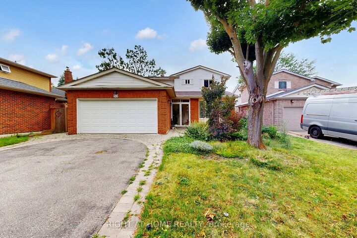 52 Breckonwood Crescent — photo 1