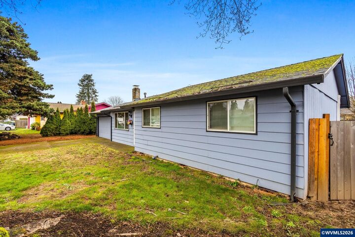 Property Photo:  4771 Westlawn Ct SE  OR 97317 