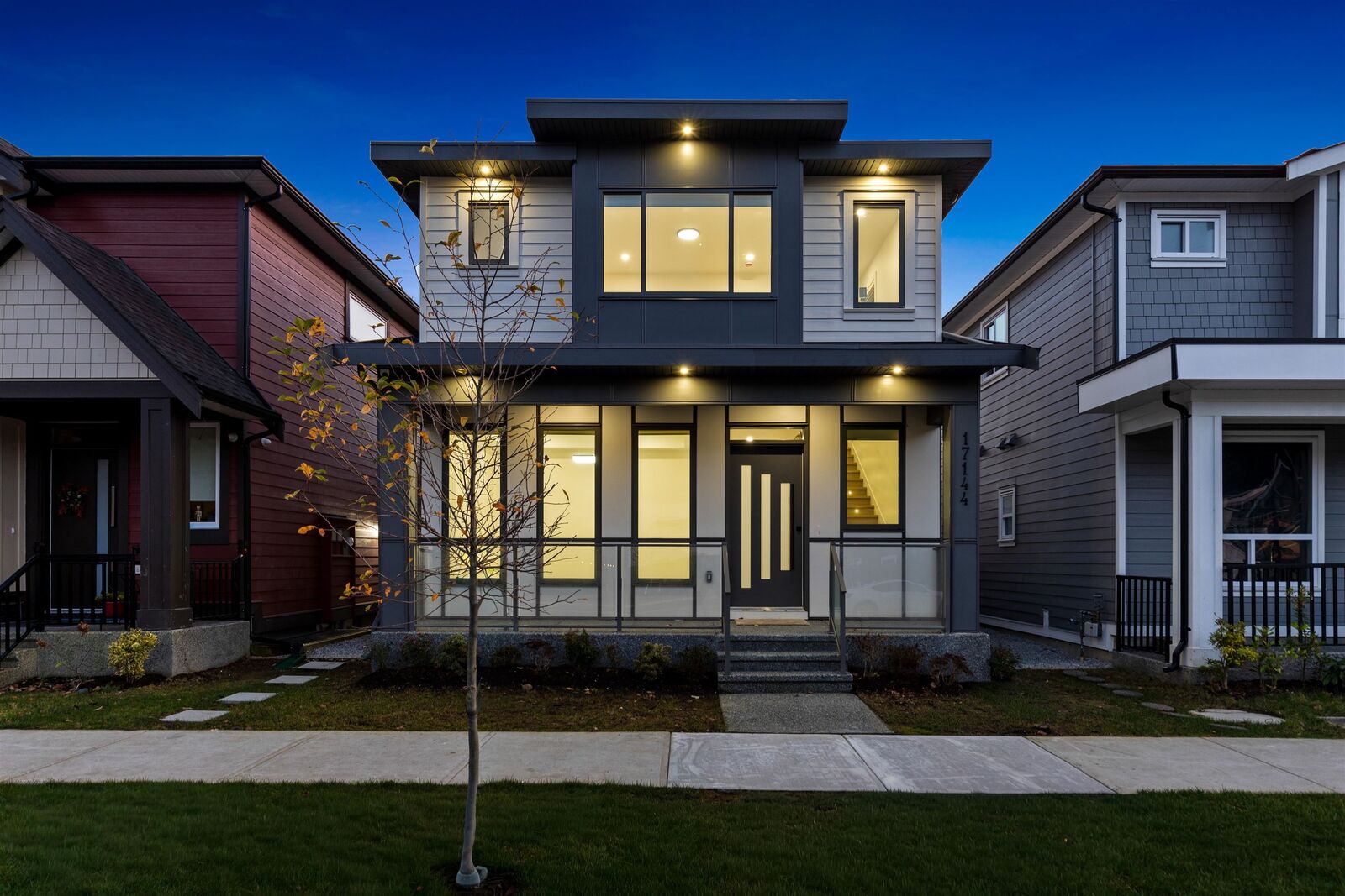 Property Photo:  17144 1 Avenue  BC V3Z 9R2 