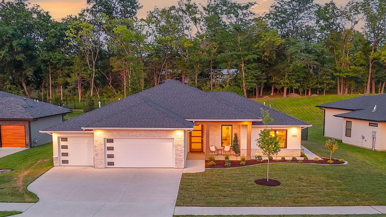 Property Photo:  1050 Shore Acres Lp  MO 65201 