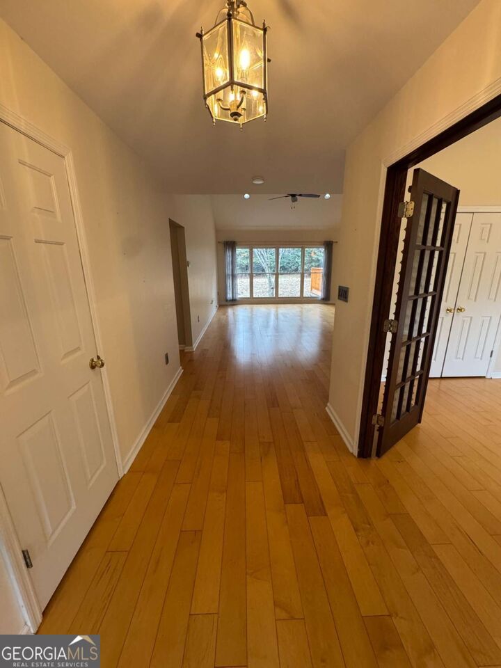 Property Photo:  245 Felton Circle  GA 30605 