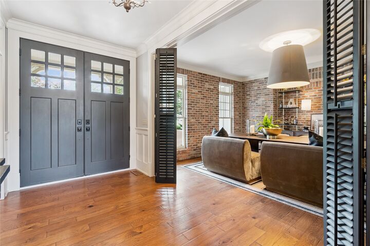 Property Photo:  1721 W 4th Street  IA 50219 