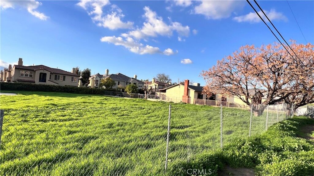 Property Photo:  0 Elm  CA 92530 