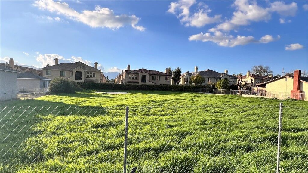 Property Photo:  0 Elm  CA 92530 