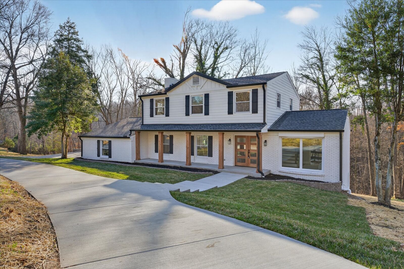 Property Photo:  1640 Simpson Dr  TN 37043 