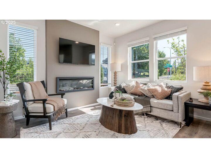 Property Photo:  3542 SW Hartley Ave  OR 97080 