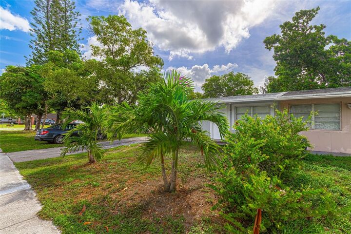 Property Photo:  1910 SW 63rd Terrace  FL 33068 
