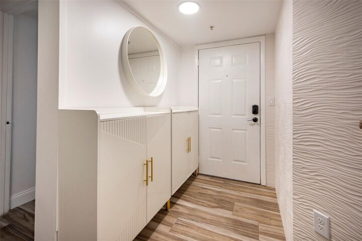 Property Photo:  761 N Pine Island Road 106  FL 33324 