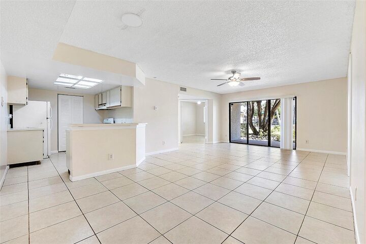 Property Photo:  9188 W Atlantic Boulevard 1513  FL 33071 