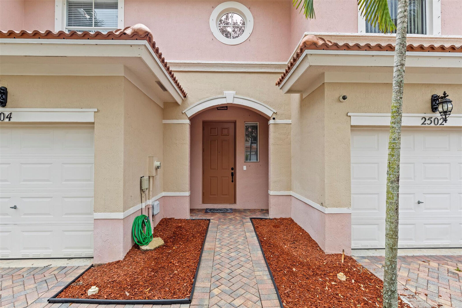 Property Photo:  2504 Seminole Palms Drive 2504  FL 33463 